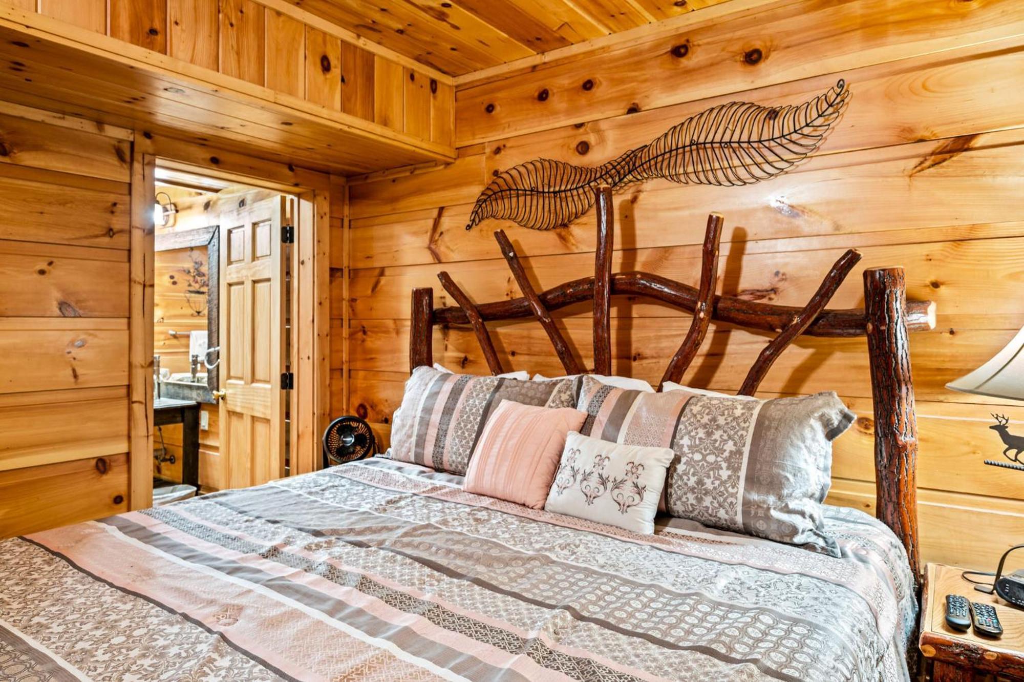 Take My Breath Away Holiday Home Гетлинбург Екстериор снимка