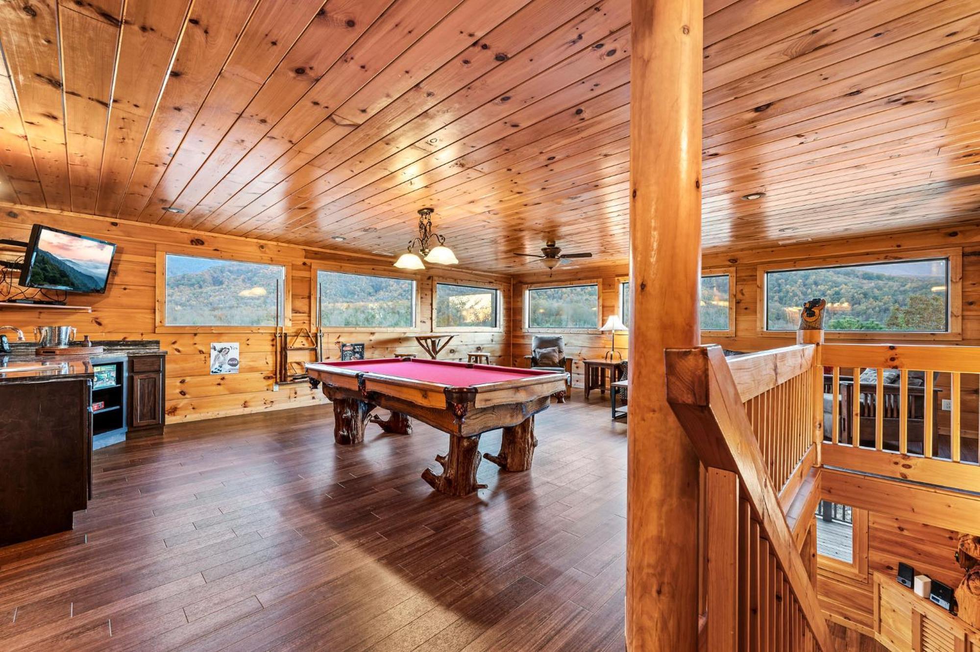 Take My Breath Away Holiday Home Гетлинбург Екстериор снимка